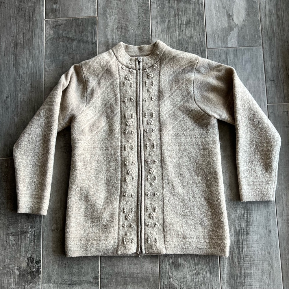 Pendleton wool sweater jacket (size L)